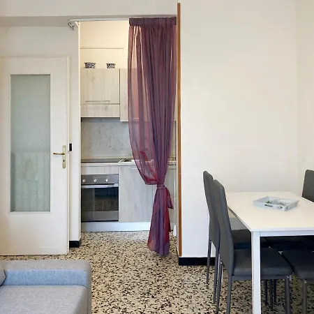 Appartement Borghetto Montevideo1 *