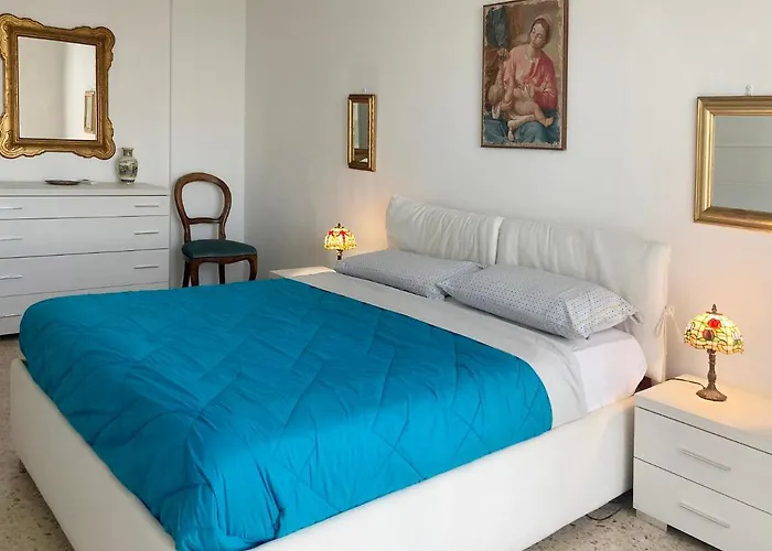 Borghetto Montevideo1 Appartement